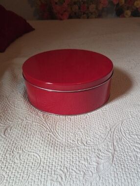 Source Unknown Red Round Decorative Tin with Silver Trim